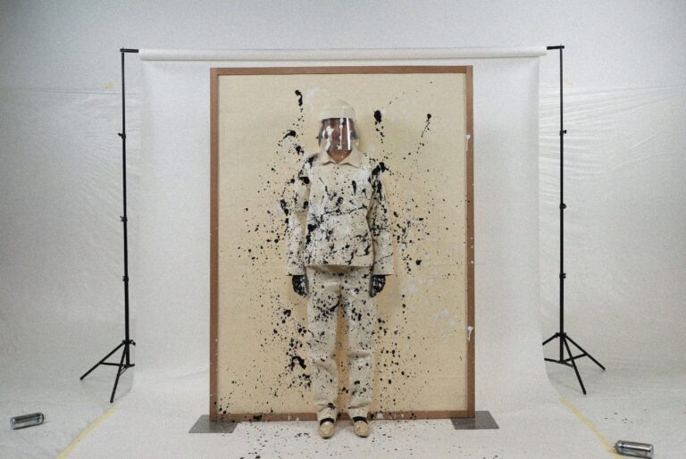Exploring boundaries between Fashion and Art: Emerging Designer Maxime-Alexandre Metzeler