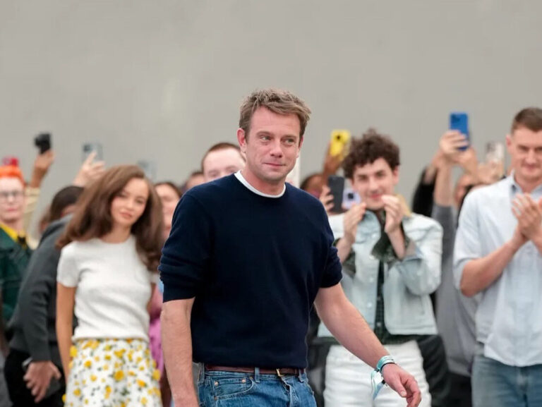 Jonathan Anderson’s Dior proves to be a passionate and contemporary billet-doux to the brand